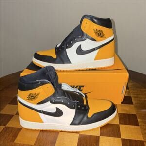 Jordan Air Jordan 1 Retro High OG Yellow Toe Taxi Black Sneaker 12.5M NEW OG
